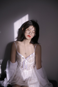 再深点灬舒服灬太大了添(月光掬)